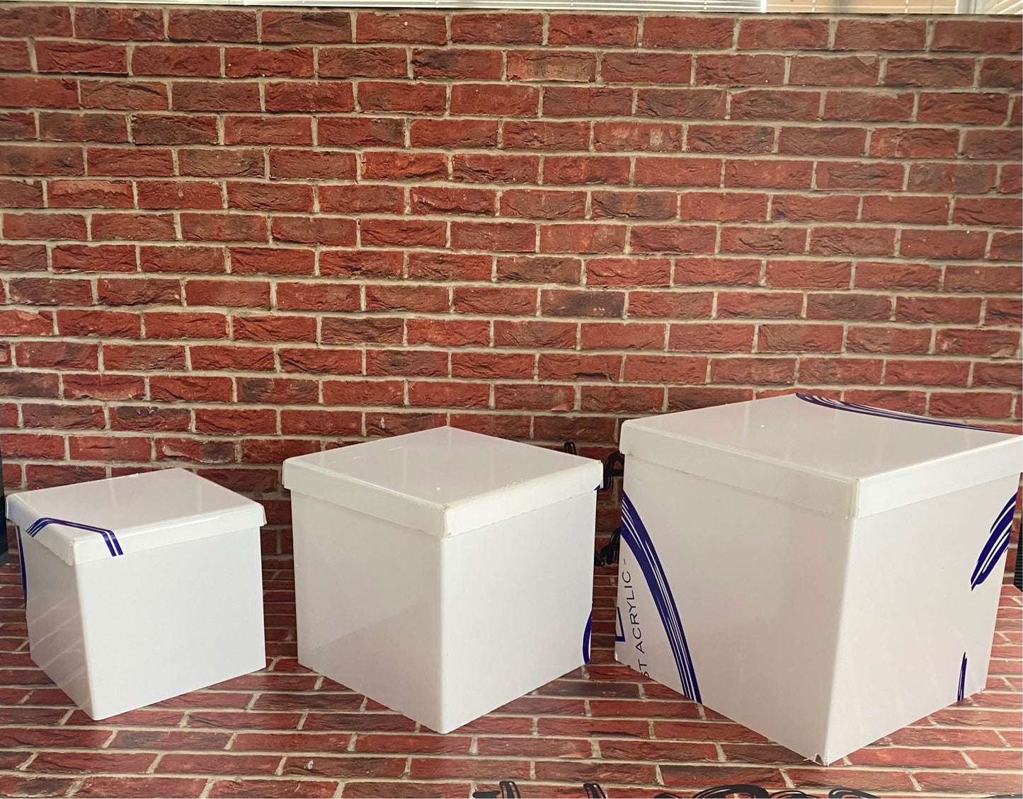Plexiglass cubotti