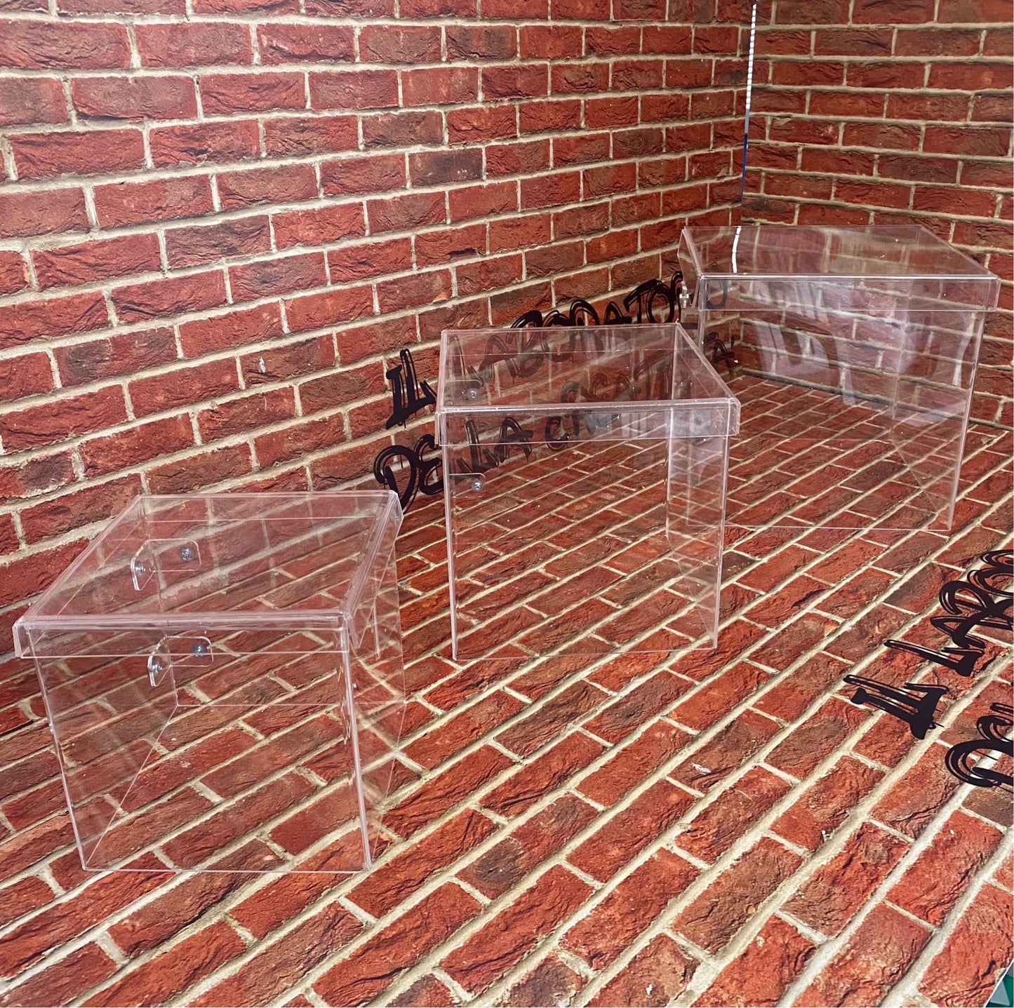 Plexiglass cubotti
