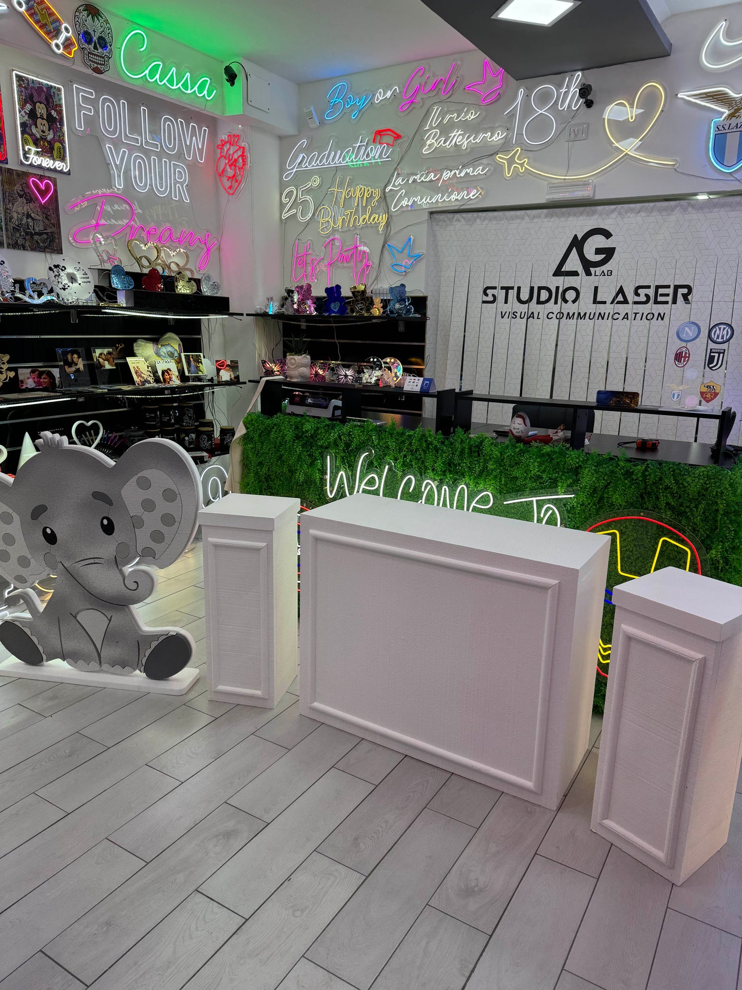 Polistirolo tris boiserie