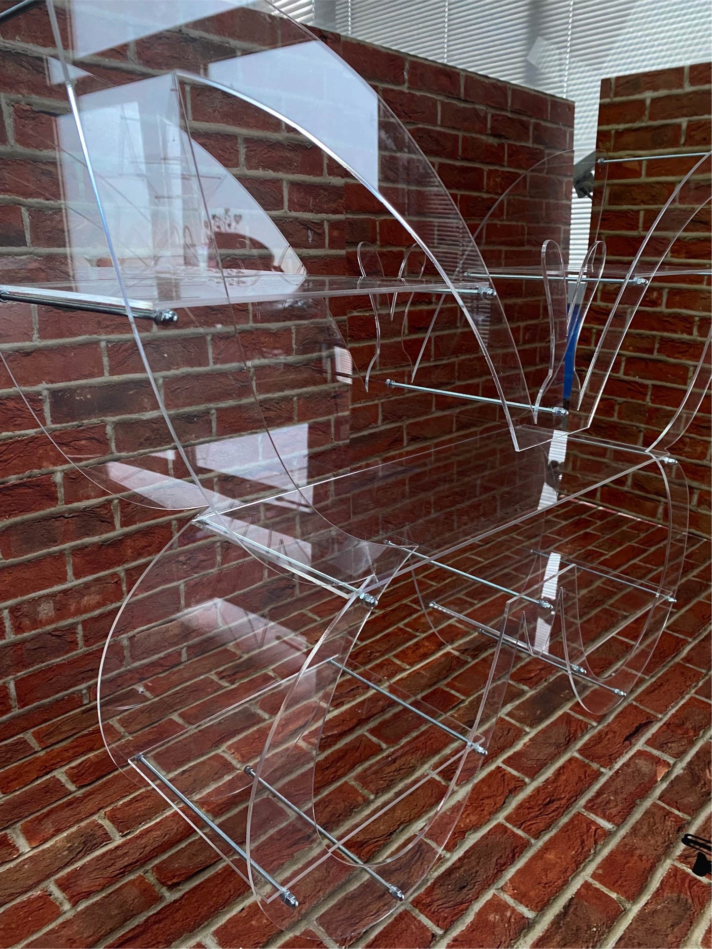 Plexiglass scaffali e alzatine